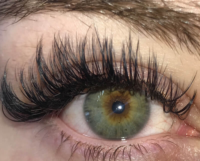 labyrinth-lashes-800x643px